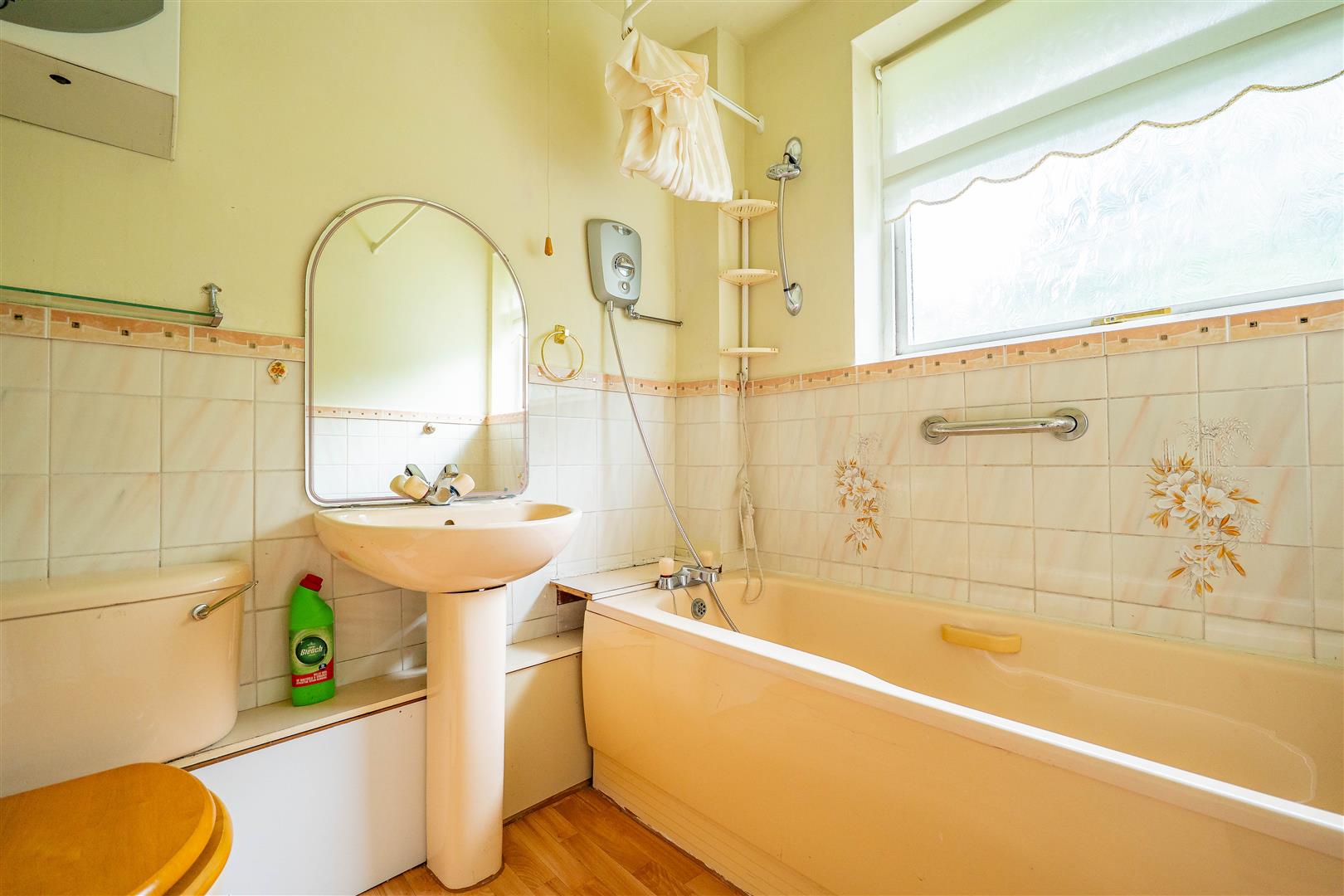 2 bed property in Hawkshead Avenue, Chorley